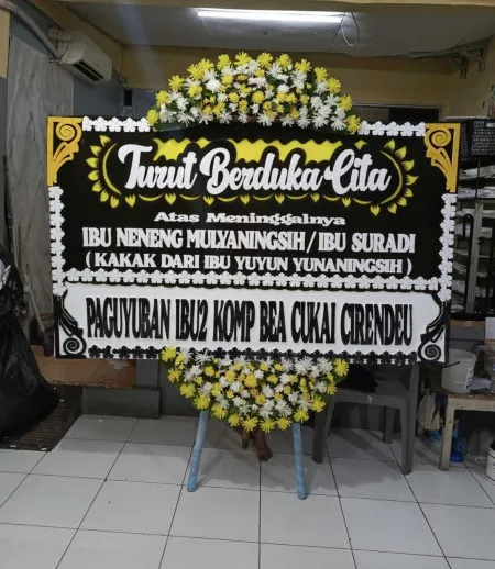Papan Bunga Duka The Breeze Bsd